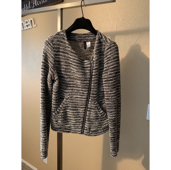 Zip up sweater - Picture 1 of 1